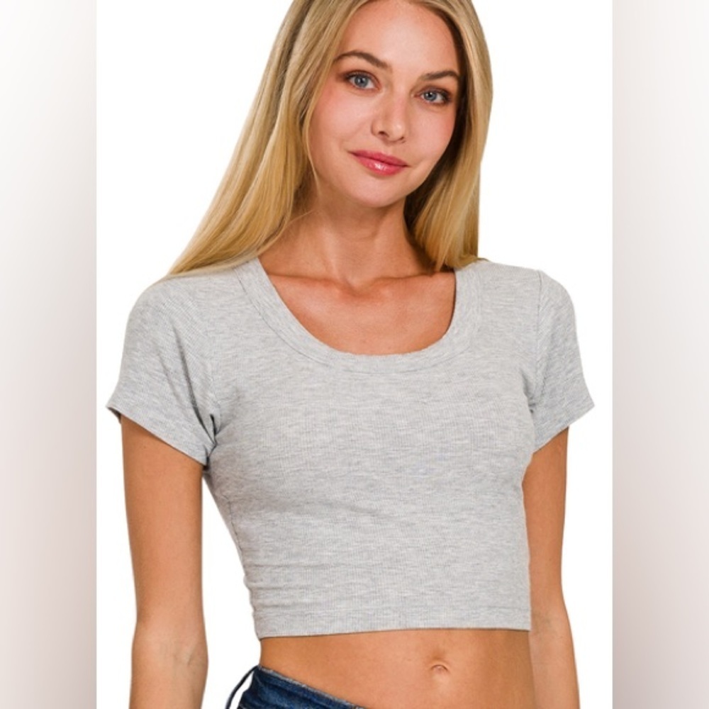 Ribbed Scoop Neck Crop Short Sleeve Top- Grey